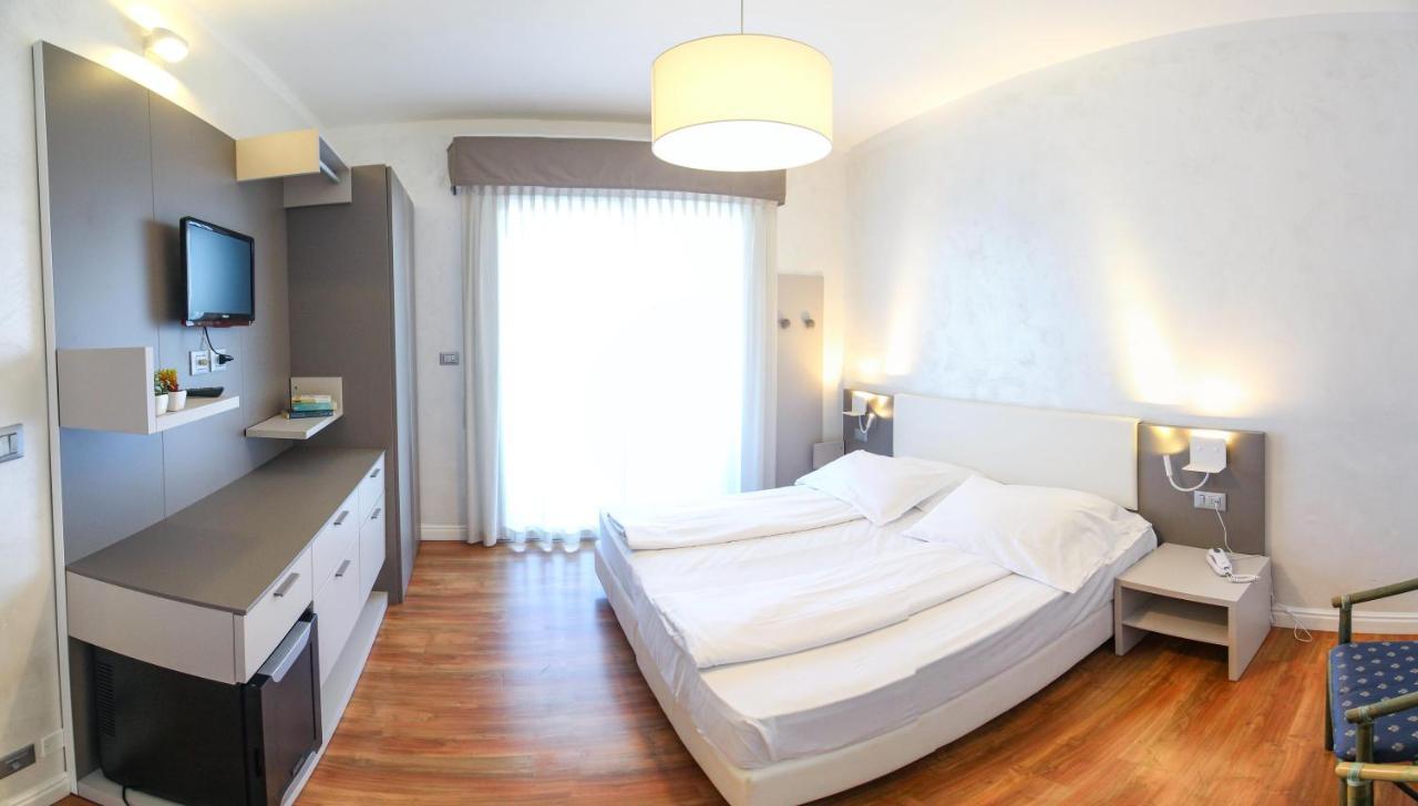 Grand Hotel Esplanada Bibione Exterior foto
