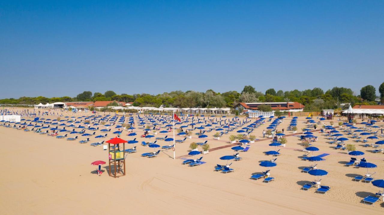 Grand Hotel Esplanada Bibione Exterior foto